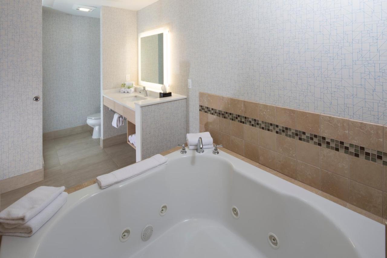 Holiday Inn Express Rochester Hills By Ihg Exteriér fotografie