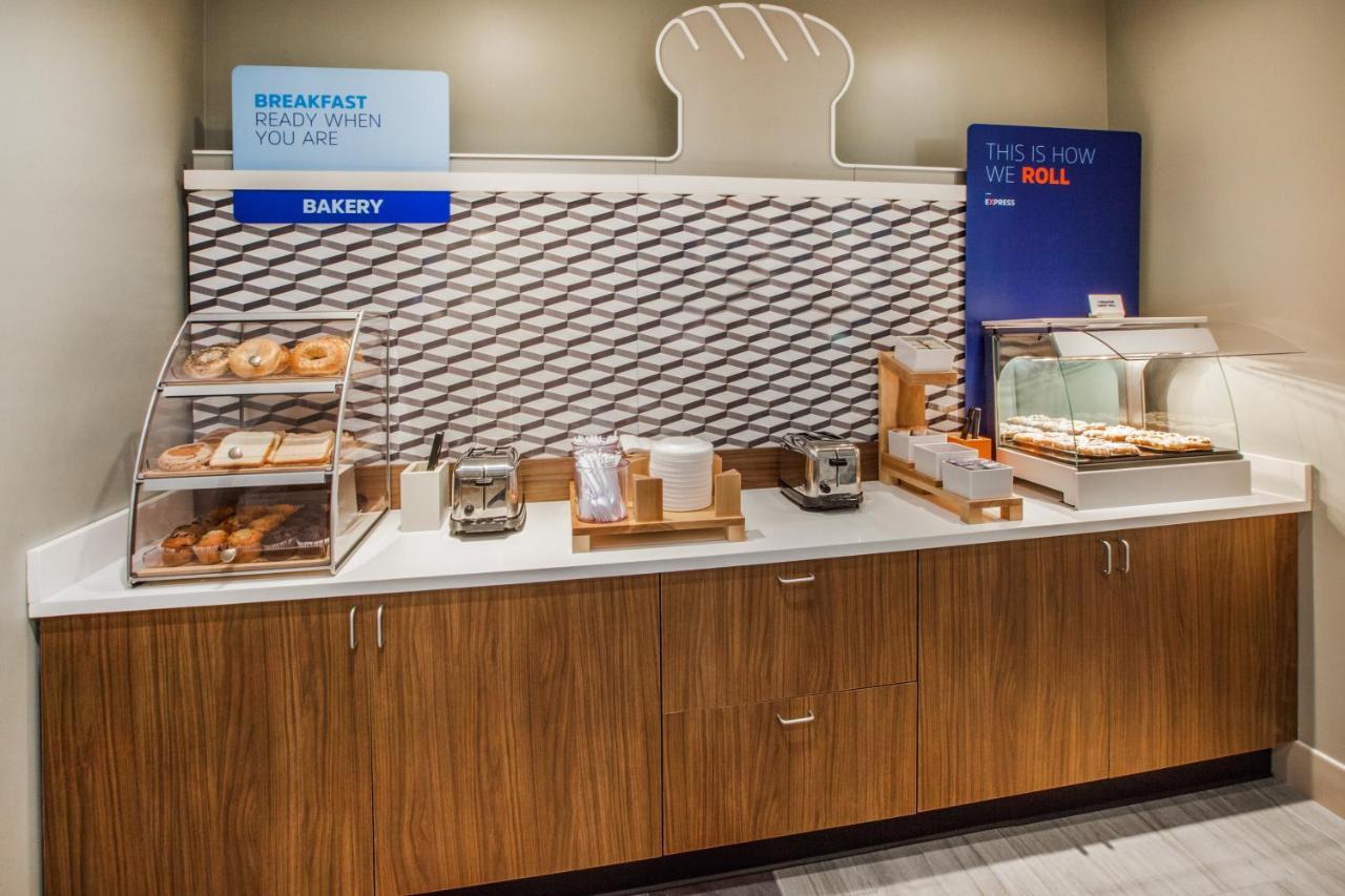 Holiday Inn Express Rochester Hills By Ihg Exteriér fotografie